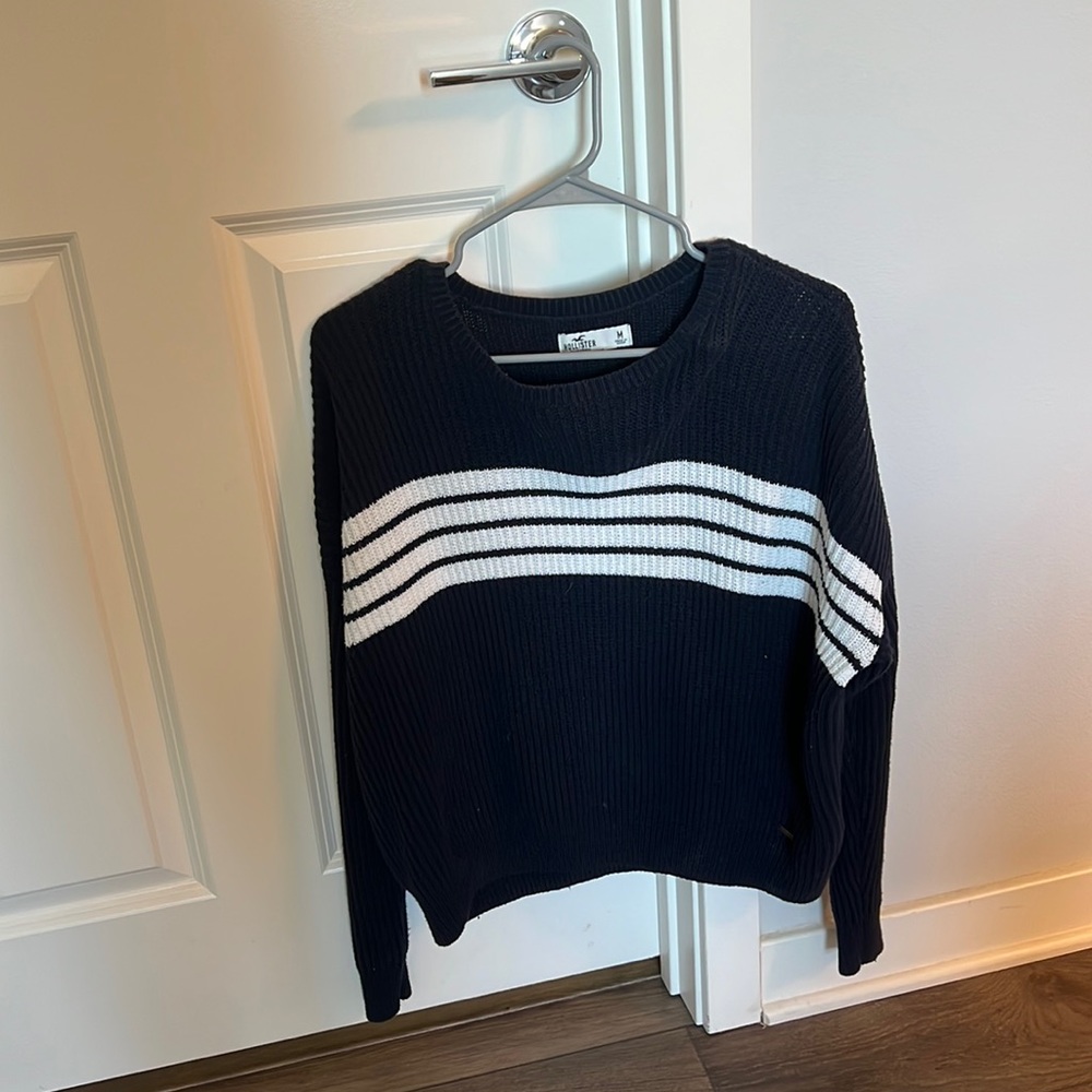 hollister sweater